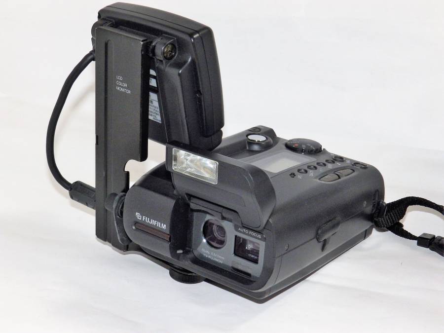 Fuji DS-220A digital camera