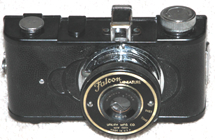 utility mfr co. falcon minature 35 mm vintage film camera 1939