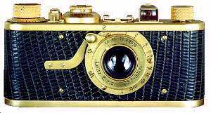 first leica 35 mm film camera , leica I, by oskar barnack 1924